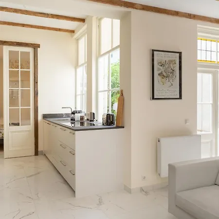 Apartment The Golden Gardens - R.q.c. The Hague