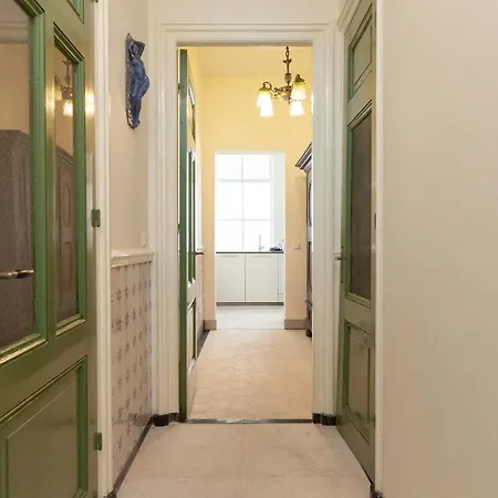 The Golden Gardens - R.q.c. Haag