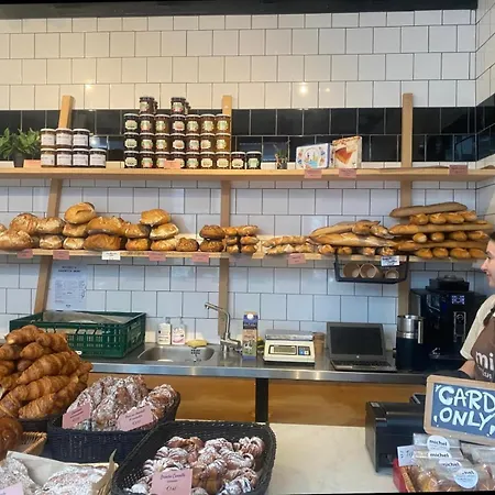 公寓 The Golden Gardens - R.q.c. *