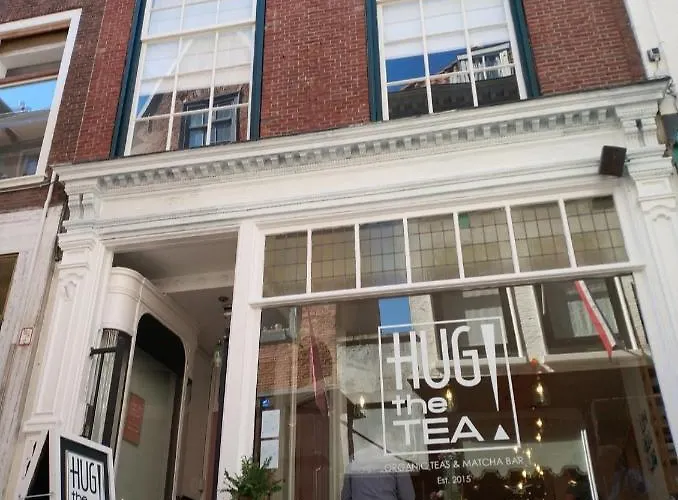 The Golden Gardens - R.q.c.