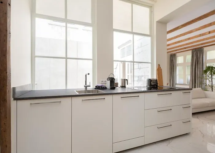 The Golden Gardens - R.q.c. דירה האג