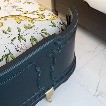 The Golden Gardens - R.q.c. Lahey